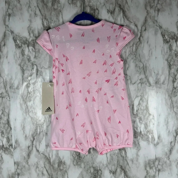 ADIDAS Baby Girl Pink S/Sleeve Romper W/White Flowers (12M) - Picture 2 of 5